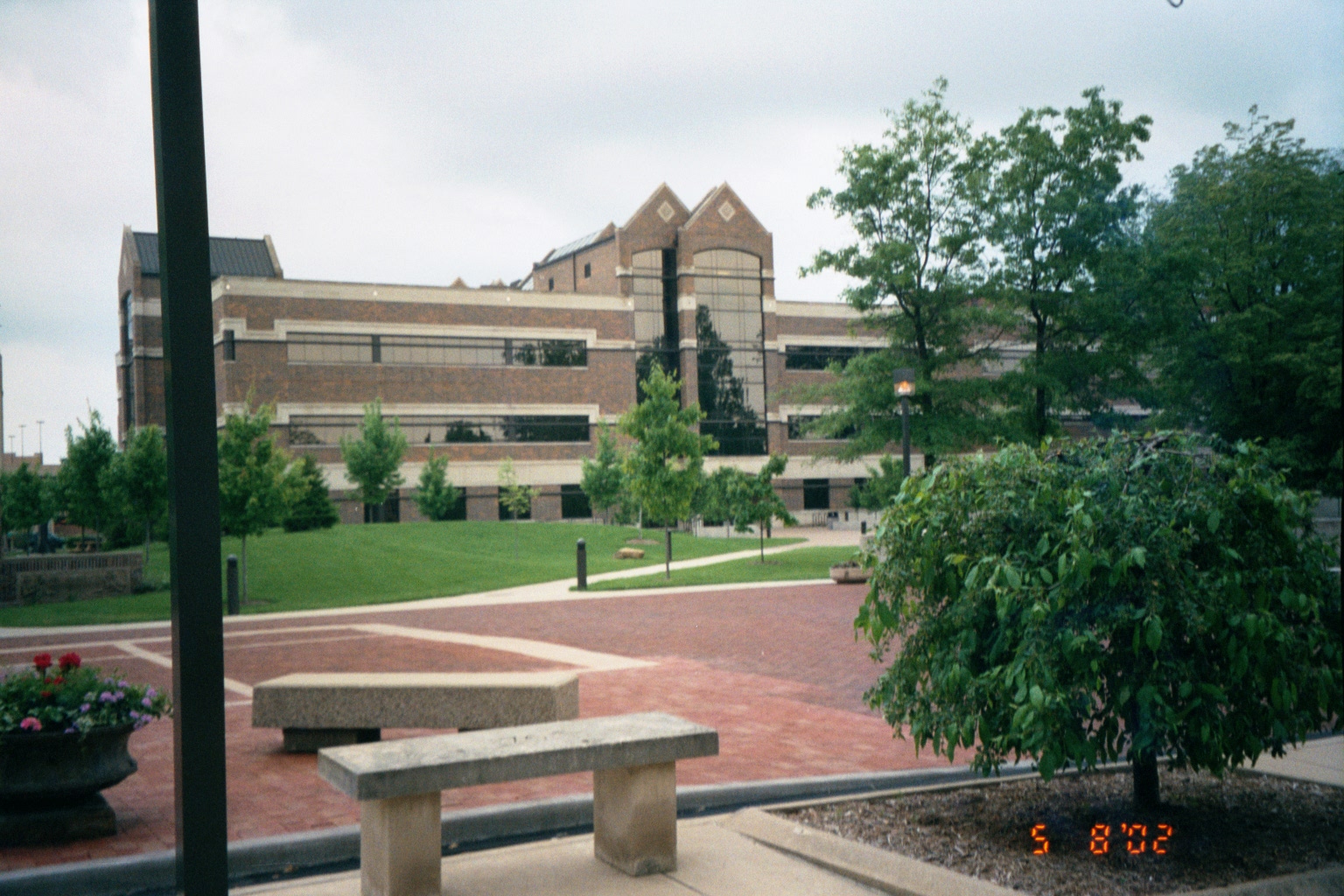 ./Ragtime/59 - TerreHaute IN May 08 to May 08/picture6.jpg